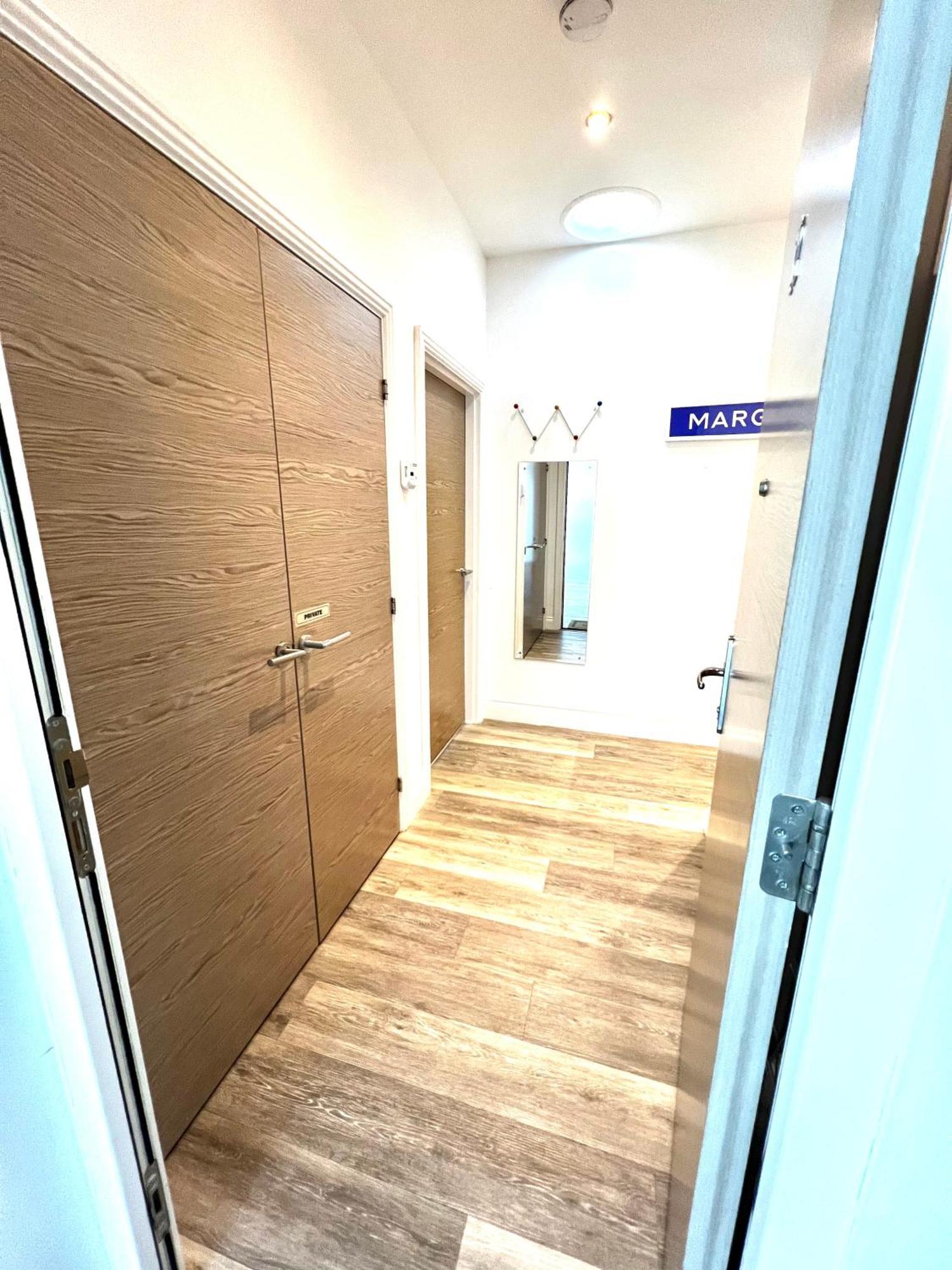 The Penthouse Margate, Balconies, Sea View, Gated Parking, Air Con! Apartment ภายนอก รูปภาพ
